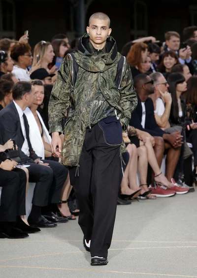 Look 20